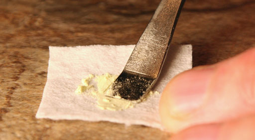 spread sulfur onto paper