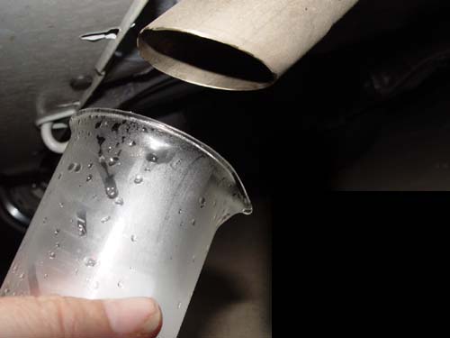 condensation on beaker from car exhaust